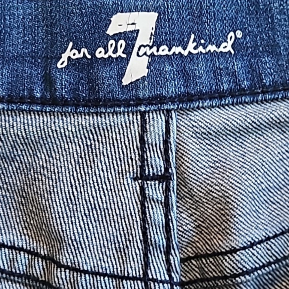 7 for all Mankind Studded Distressed Shorts Sz 28 - Picture 3 of 4